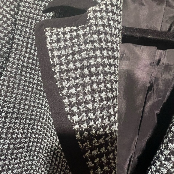 Evan Picone Monochrome Houndstooth Blazer - Picture 6 of 8